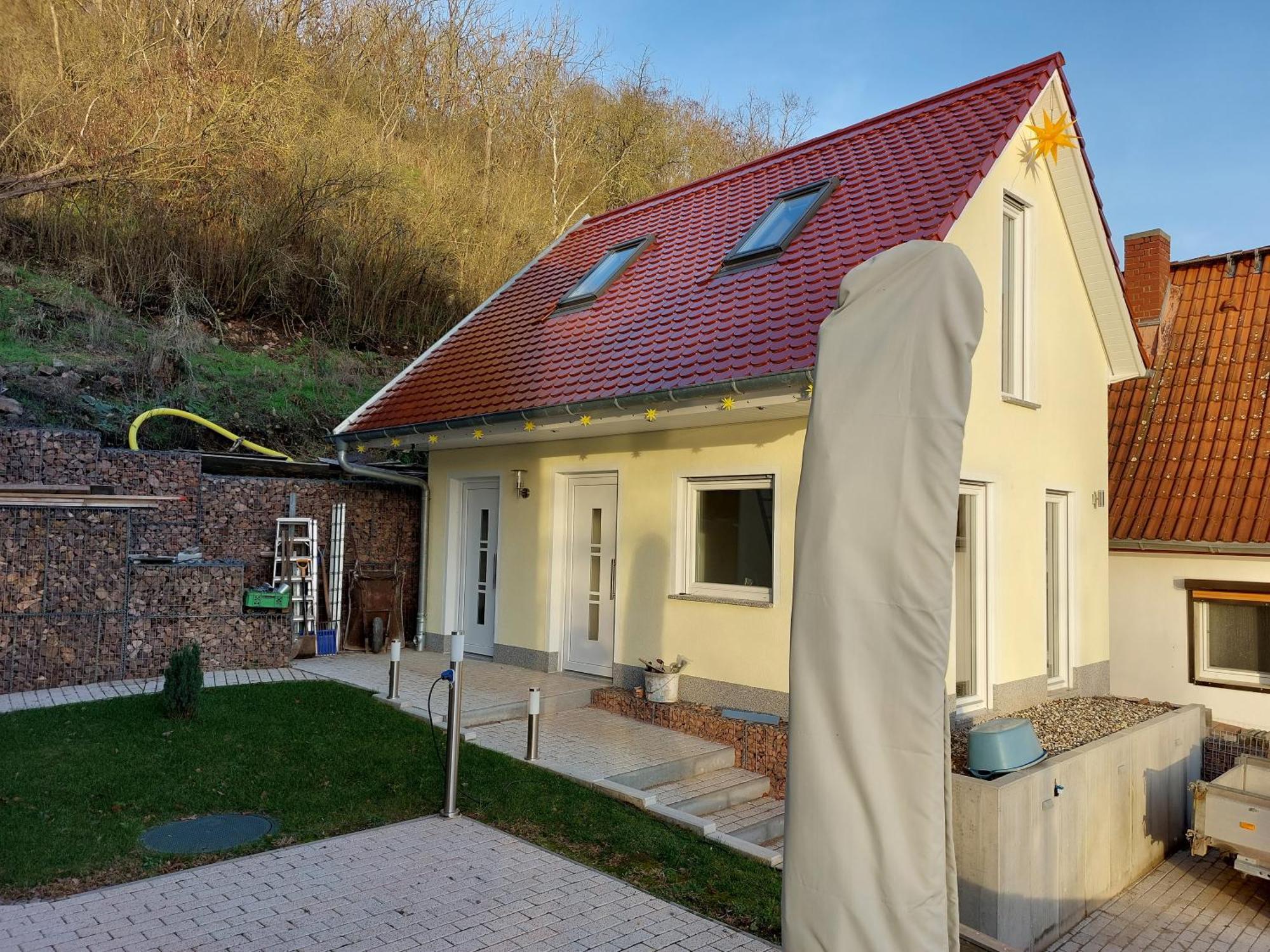 Ferienhaus Saaleblick Wettin Exterior foto